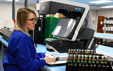 sistemi di ispezione per assemblaggio e produzione di PCB